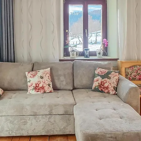 Grosses In Oberwoelz * Oberholz